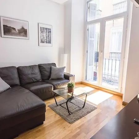 Apartment Centre Larios Street *